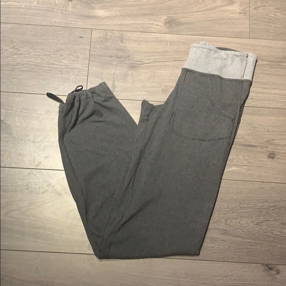 Lululemon joggers - Picture 1 of 3